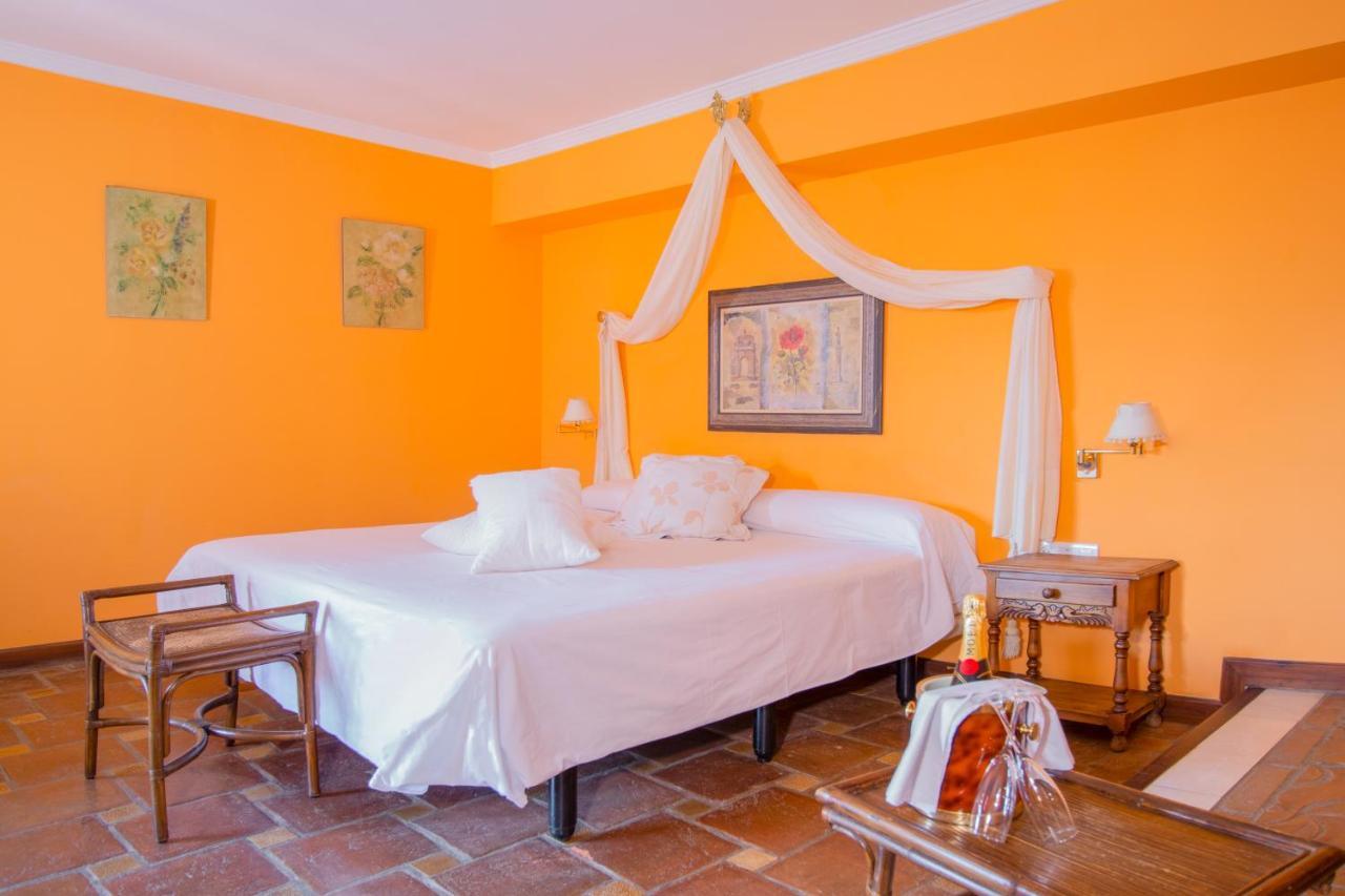 Hospederia Del Zenete Hotell La Calahorra Exteriör bild