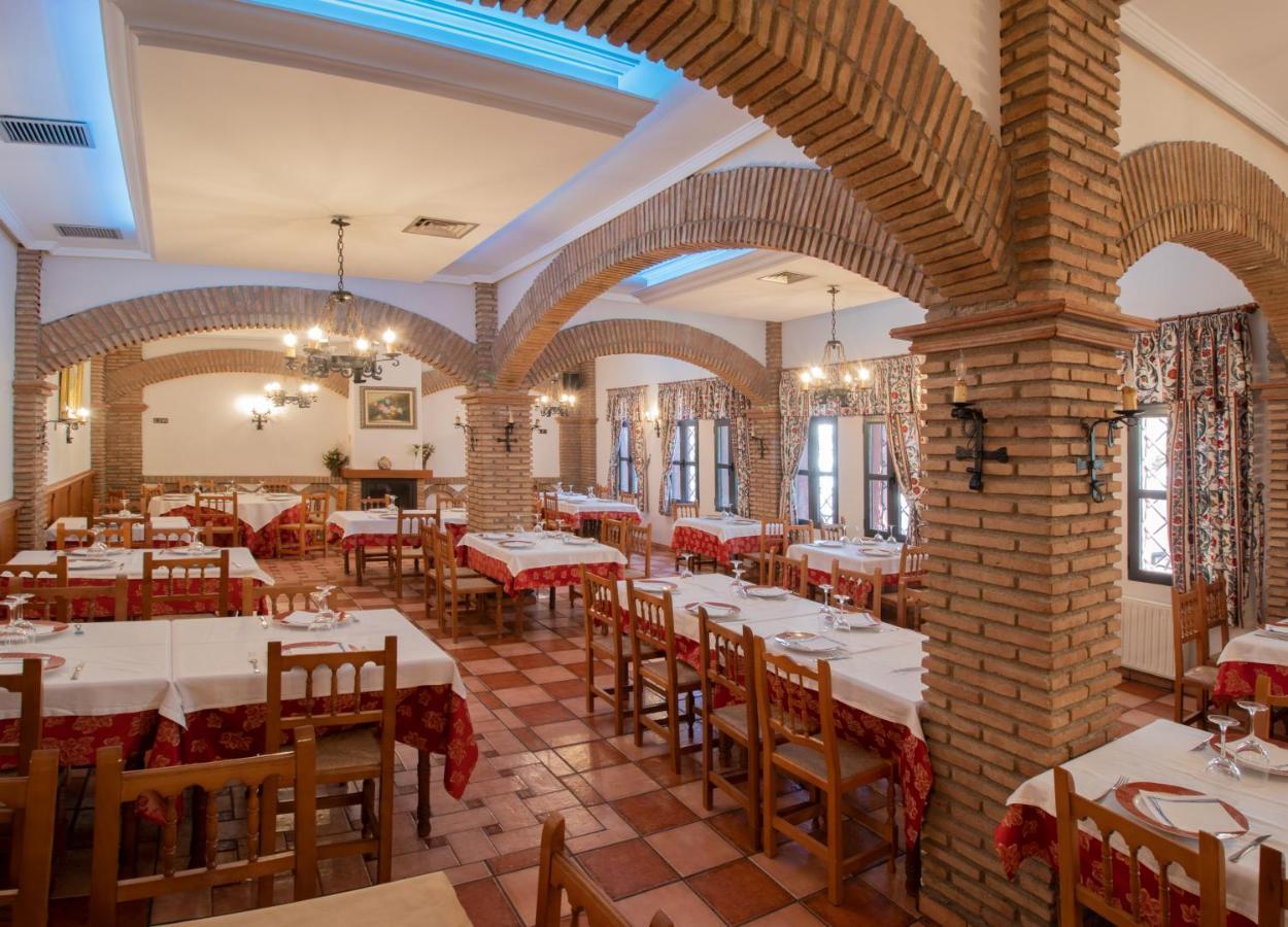 Hospederia Del Zenete Hotell La Calahorra Exteriör bild