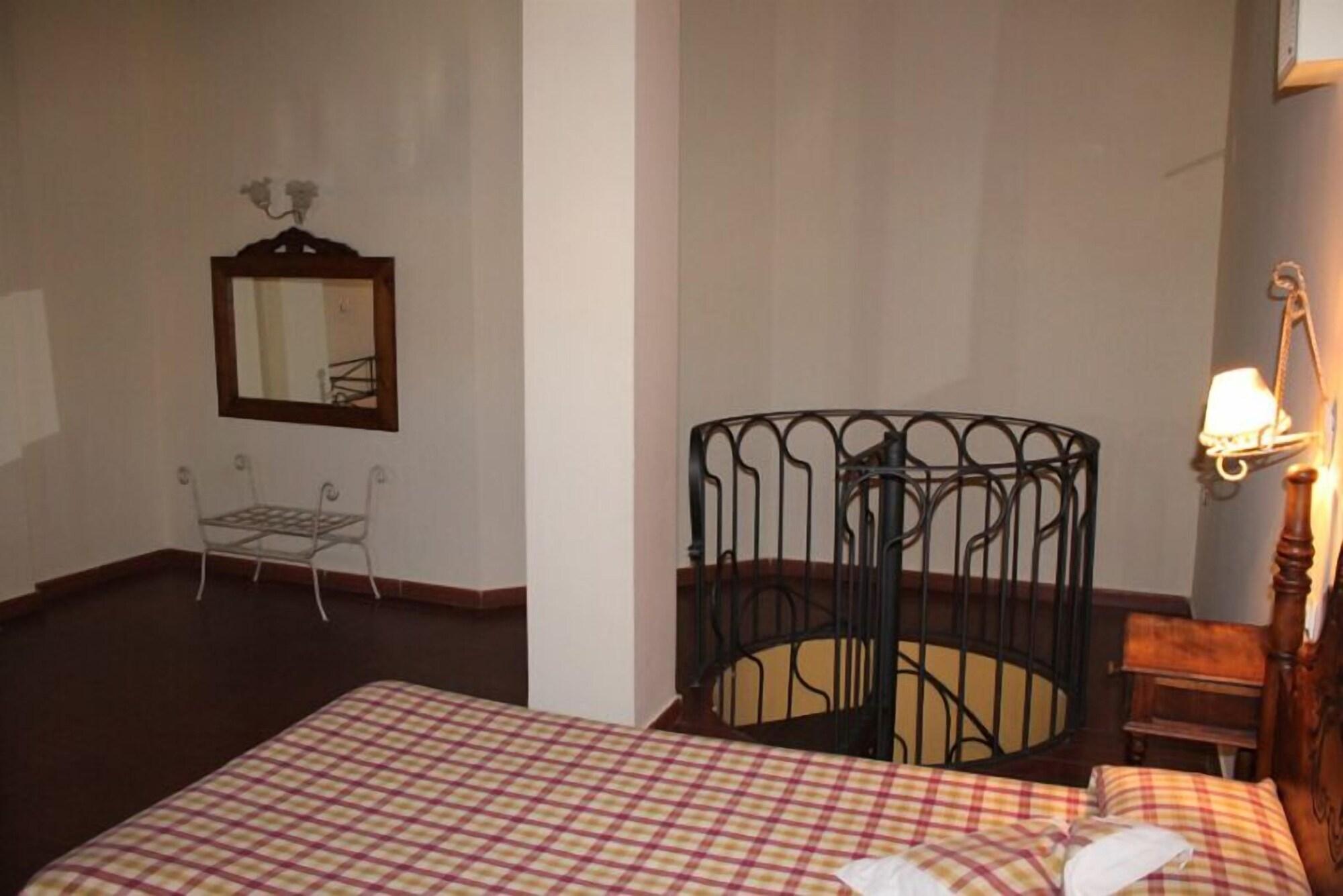 Hospederia Del Zenete Hotell La Calahorra Exteriör bild